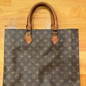 Louis Vuitton Sac Plat